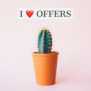 Thank you for checking out my closet!💕